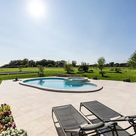 Le Palmier Exotique - Bed and Breakfast Bazas