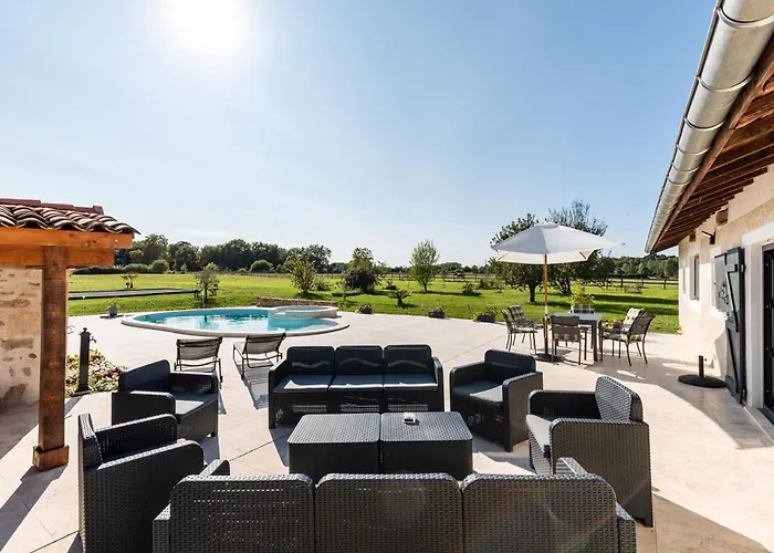 فندق مبيت وإفطار Le Palmier Exotique - بازاس