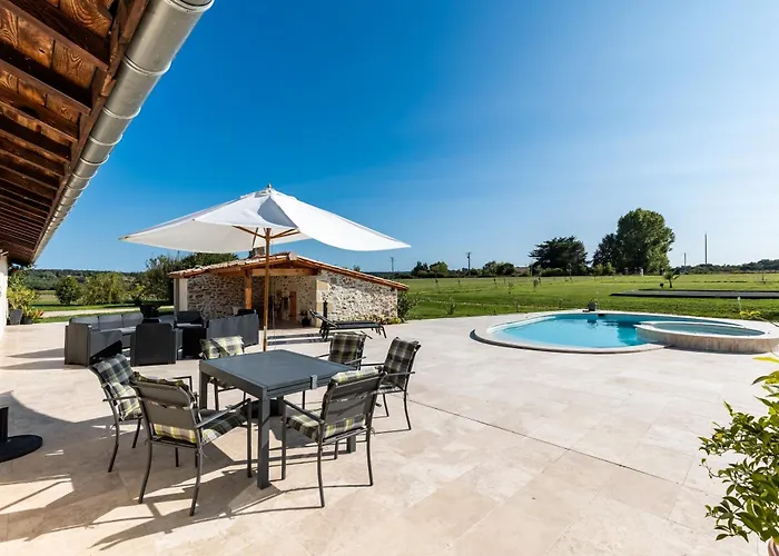 Le Palmier Exotique - بازاس